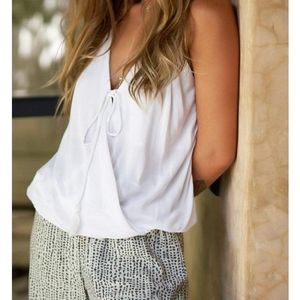 Khush Tank NWT Size M